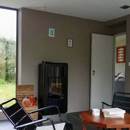 Maison D'architecte 5 P Sur Les Rives Du Jaudy Holiday home Langoat