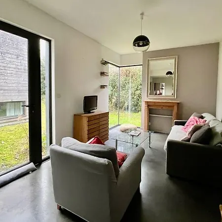 Maison D'architecte 5 P Sur Les Rives Du Jaudy Holiday home Langoat
