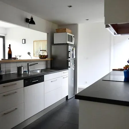 Holiday home Maison D'architecte 5 P Sur Les Rives Du Jaudy
